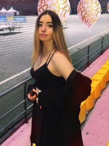 Полина